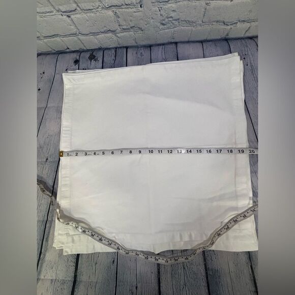 Crate & Barrel Classic Party Wedding Elevated Basic White Cotton Napkin Set of 8 - Picture 4 of 8